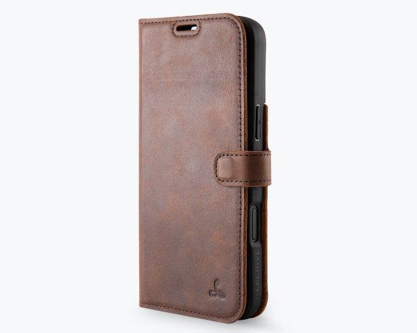 Apple iPhone 16 Plus - Vintage Leather Wallet Online now